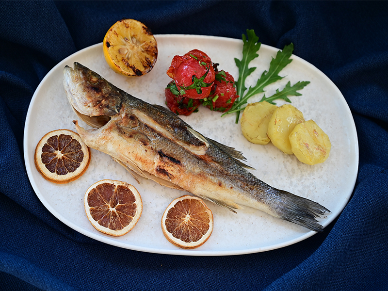 95) Sea Bass (Grilled/Pan Fried) 